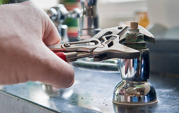 24/7 water damage repair in Broadview Park, FL